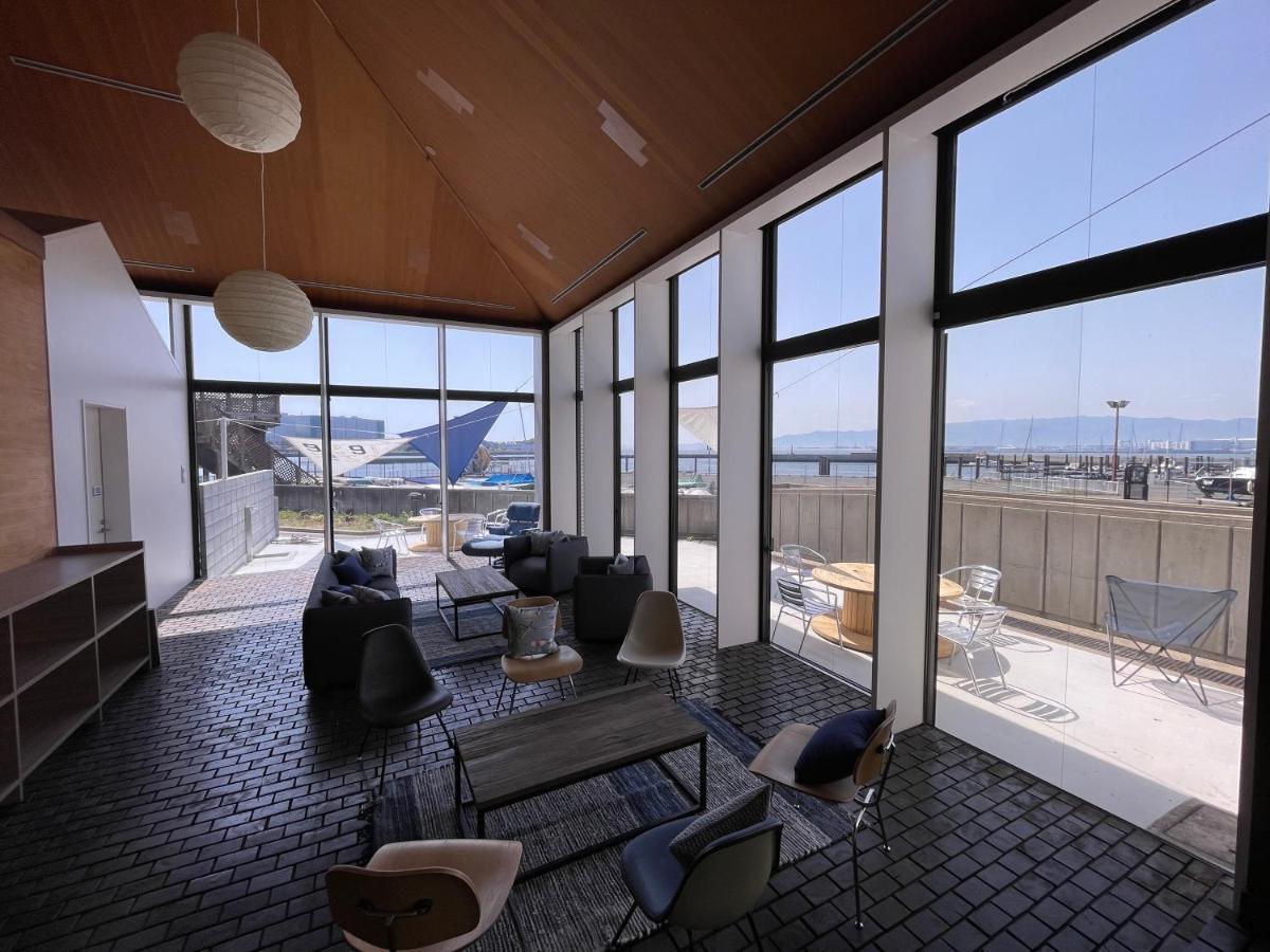 Osaka Hokko Marina Hull Hotel Exterior photo